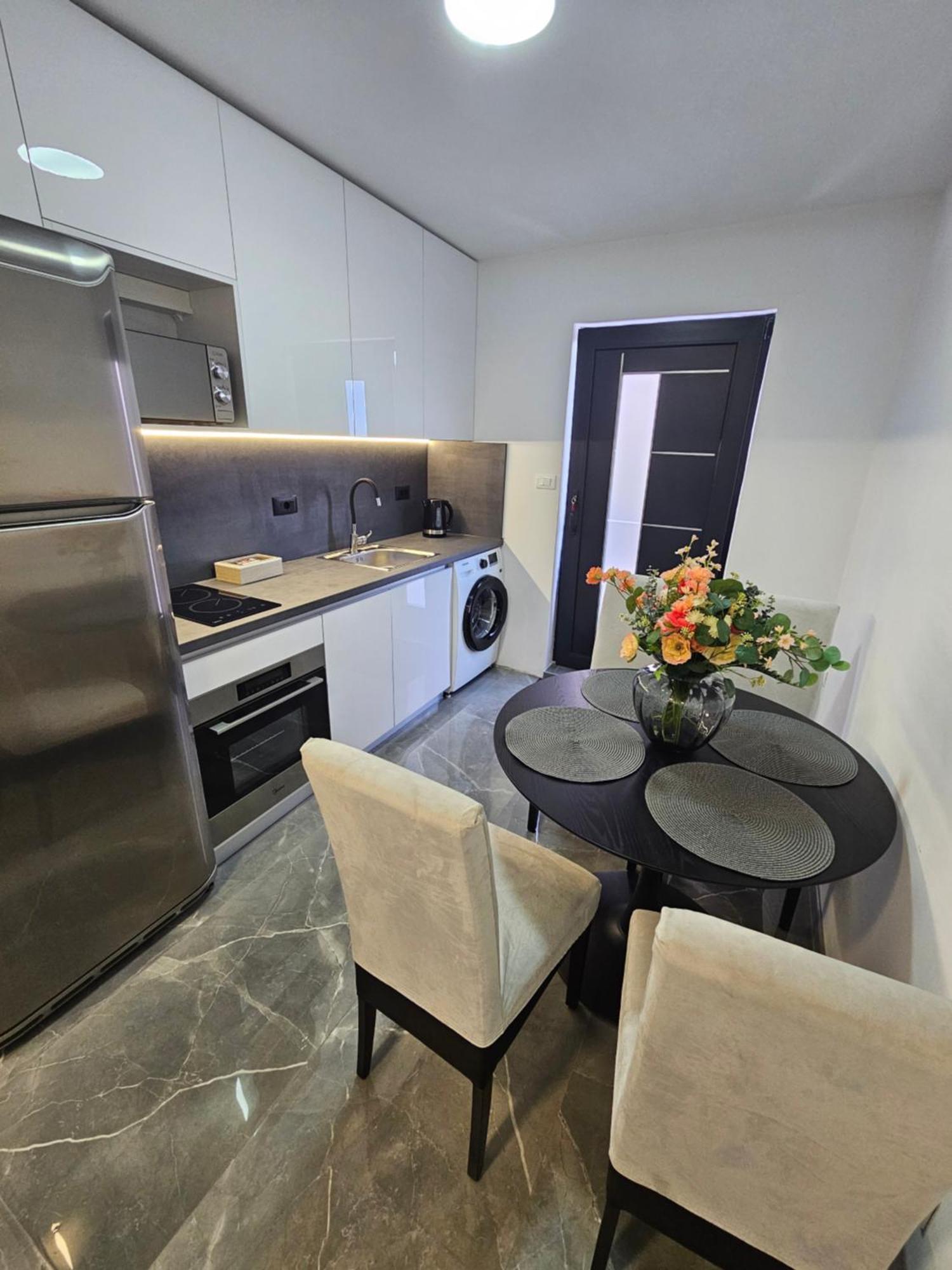 Apartmani Matija ماكارسكا المظهر الخارجي الصورة